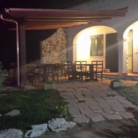 La Lucia *