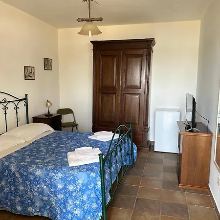 La Lucia * Sant Isidoro (Apulia)